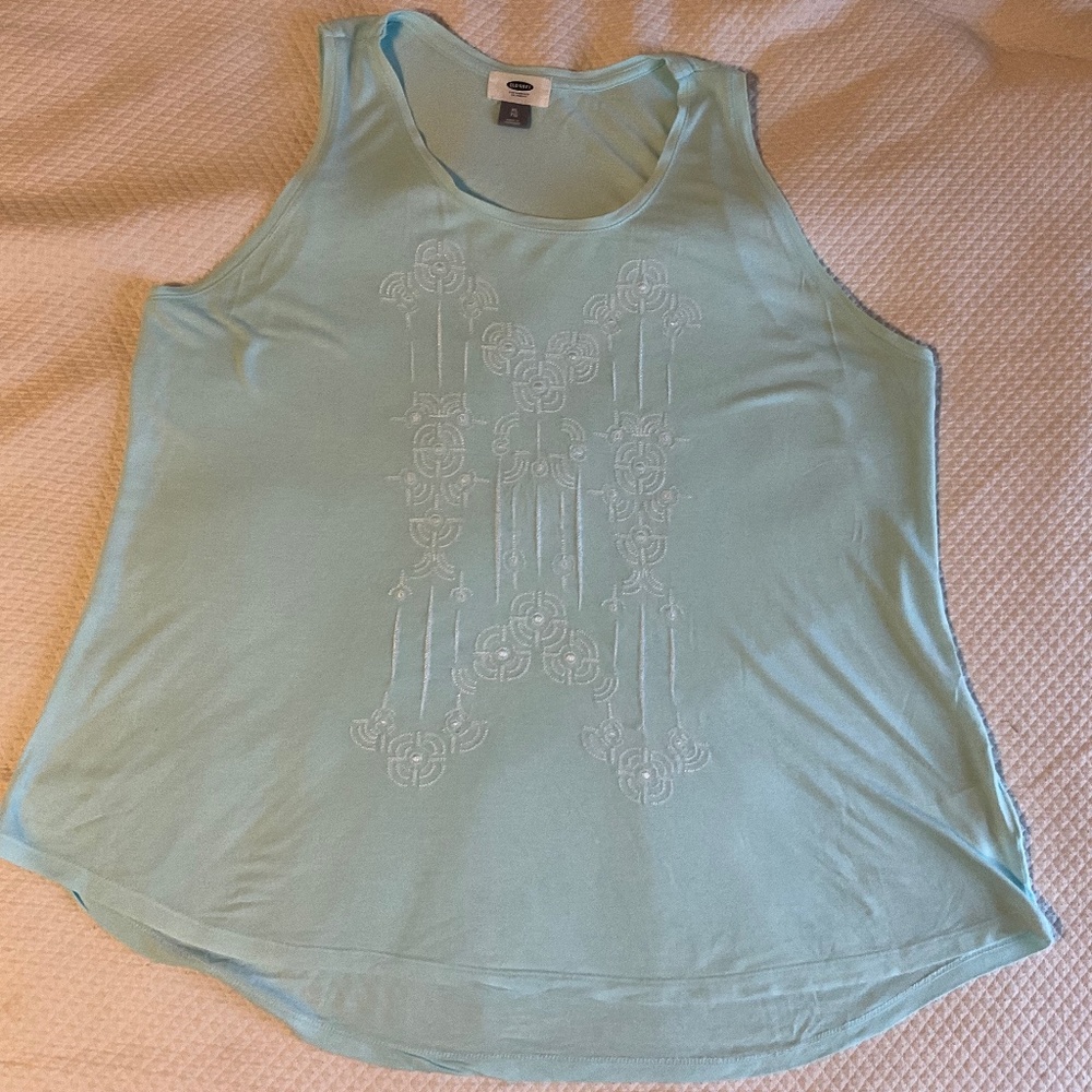 Old Navy Tank Top With Embroidery Detail
